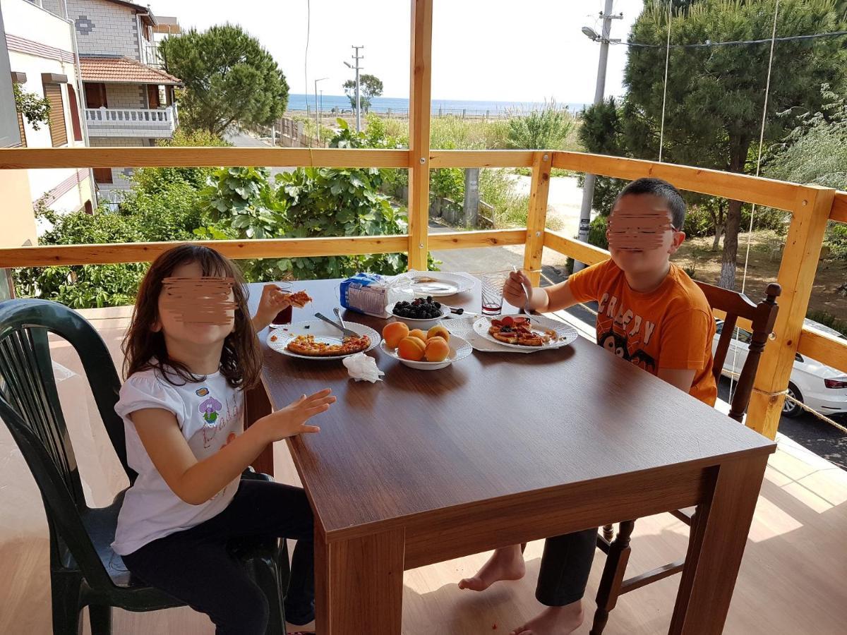 Izmir Tatil Evi Beach Resort Seferihisar Ürkmez Buitenkant foto