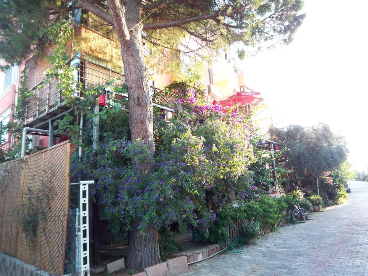 Izmir Tatil Evi Beach Resort Seferihisar Ürkmez Buitenkant foto