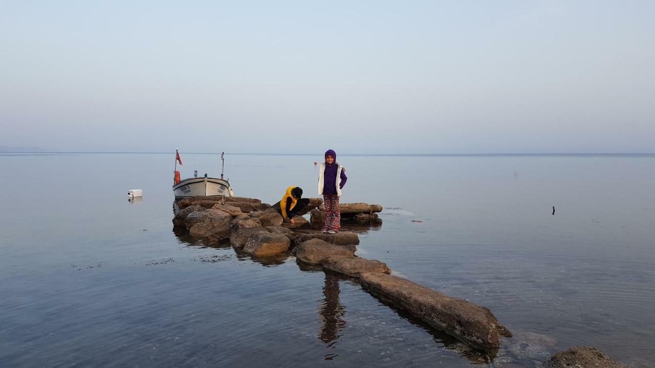 Izmir Tatil Evi Beach Resort Seferihisar Ürkmez Buitenkant foto